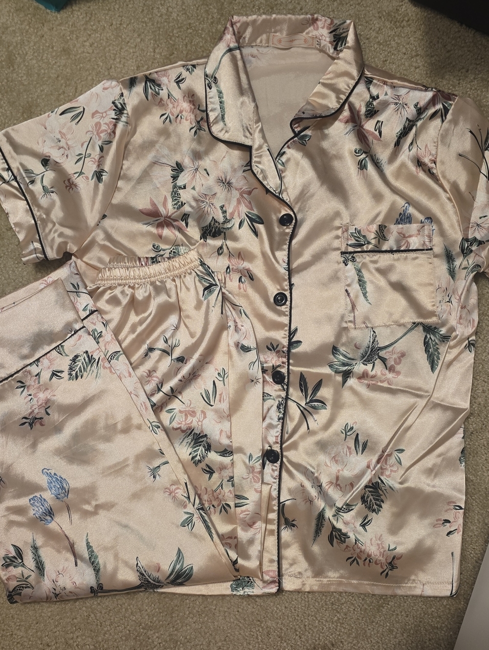 Silky Floral Pajama Set in Blush Pink